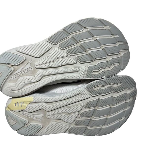 Altra White and Gray Athletic Shoes size 11 main image 6
